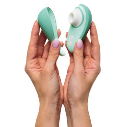 Womanizer Liberty 2 vert offrant des sensations aériennes voluptueuses et intenses