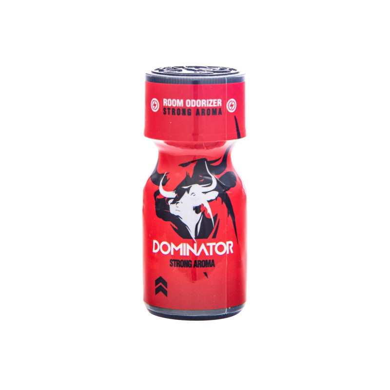 Poppers Red Dominator 10ml, gros plan sur l'étiquette rouge et noire du flacon.