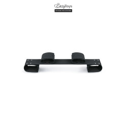 Barre d'écartement Easytoys Fetish Collection avec menottes simili cuir